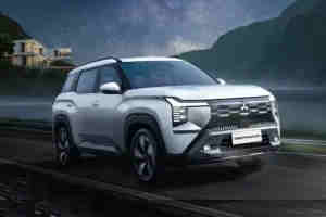 Mitsubishi Destinator